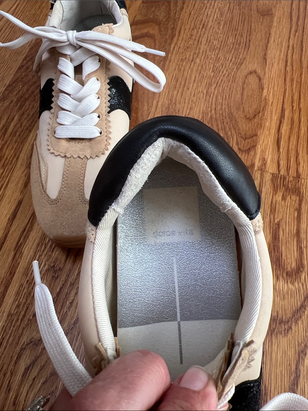 DOLCE VITA B.ntcd Lace Up Sneakers - Size 7 - Picture 7 of 9